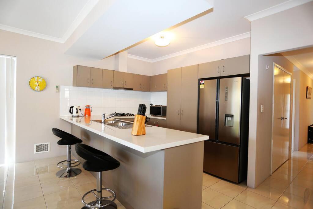 Apartment And Neat House For Your Journey - Renovated